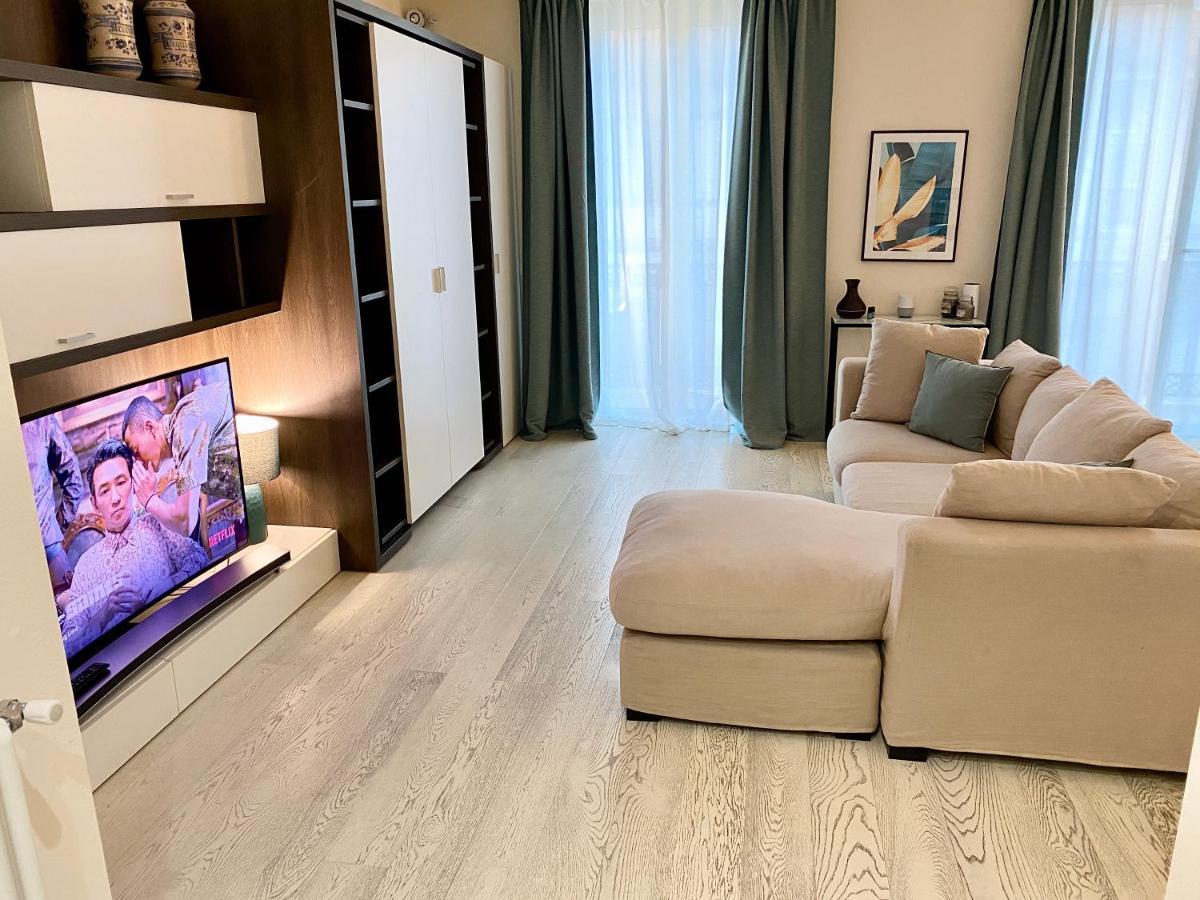 Front Beach Apartments 维亚雷焦 外观 照片