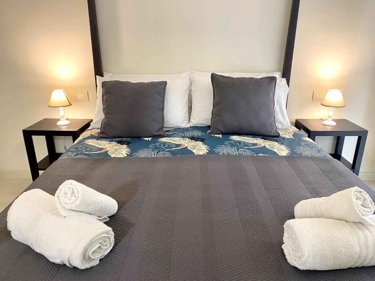 Front Beach Apartments 维亚雷焦 外观 照片